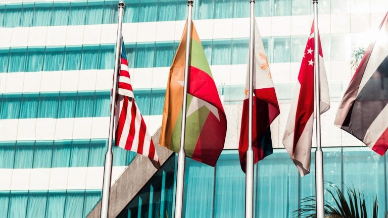 How To Make International Bank Transfers For Your Business